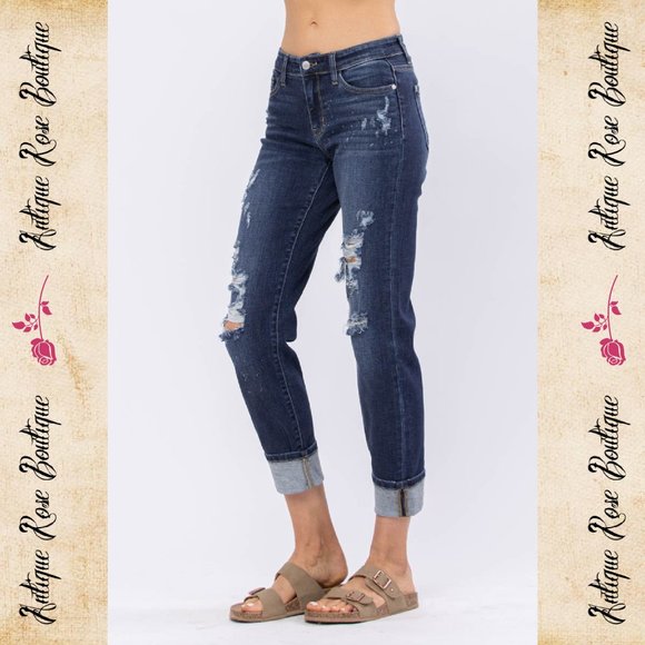 🌹 Judy Blue Bleach Splash Boyfriend Jeans - Picture 2 of 10